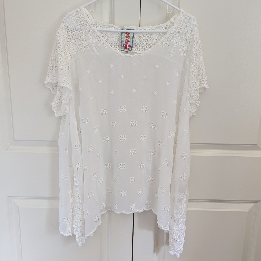 Johnny Was Womens XXL Size White Eyelet Embroidered Cupra Rayon Blouse Top Tunic